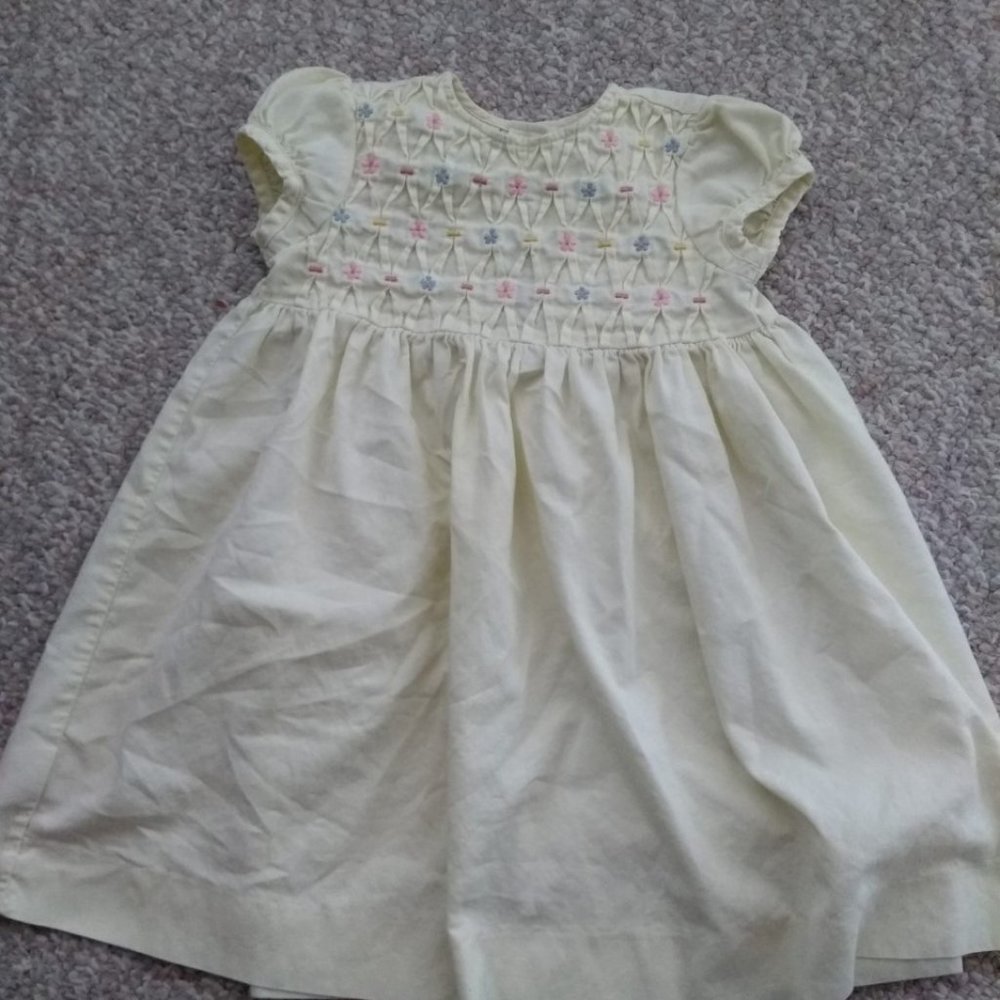 Pretty Laura Ashley Smocked Toddler Dress-Size 4T
